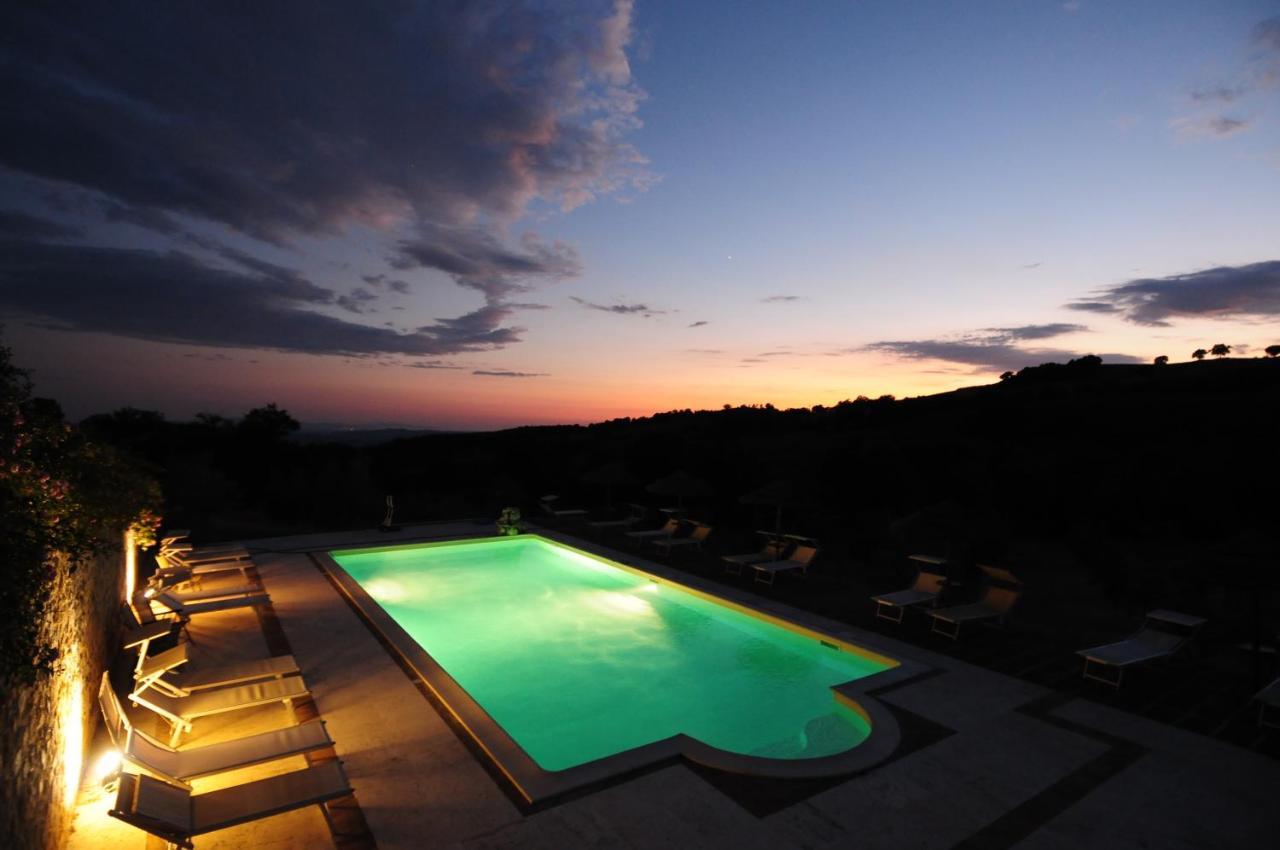 Country House Poggio Aione Casa de hóspedes Catabbio Quarto foto