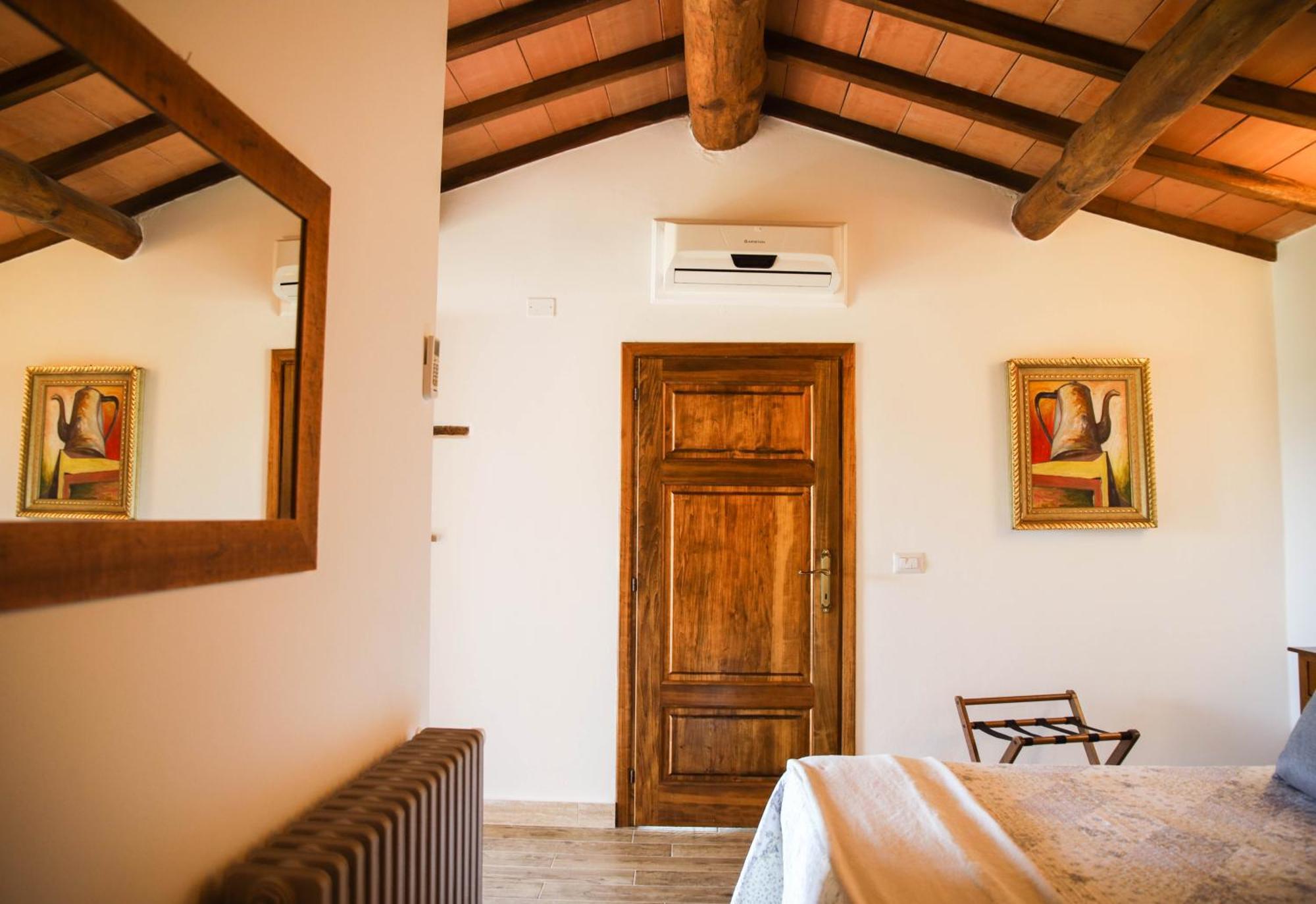 Country House Poggio Aione Casa de hóspedes Catabbio Exterior foto