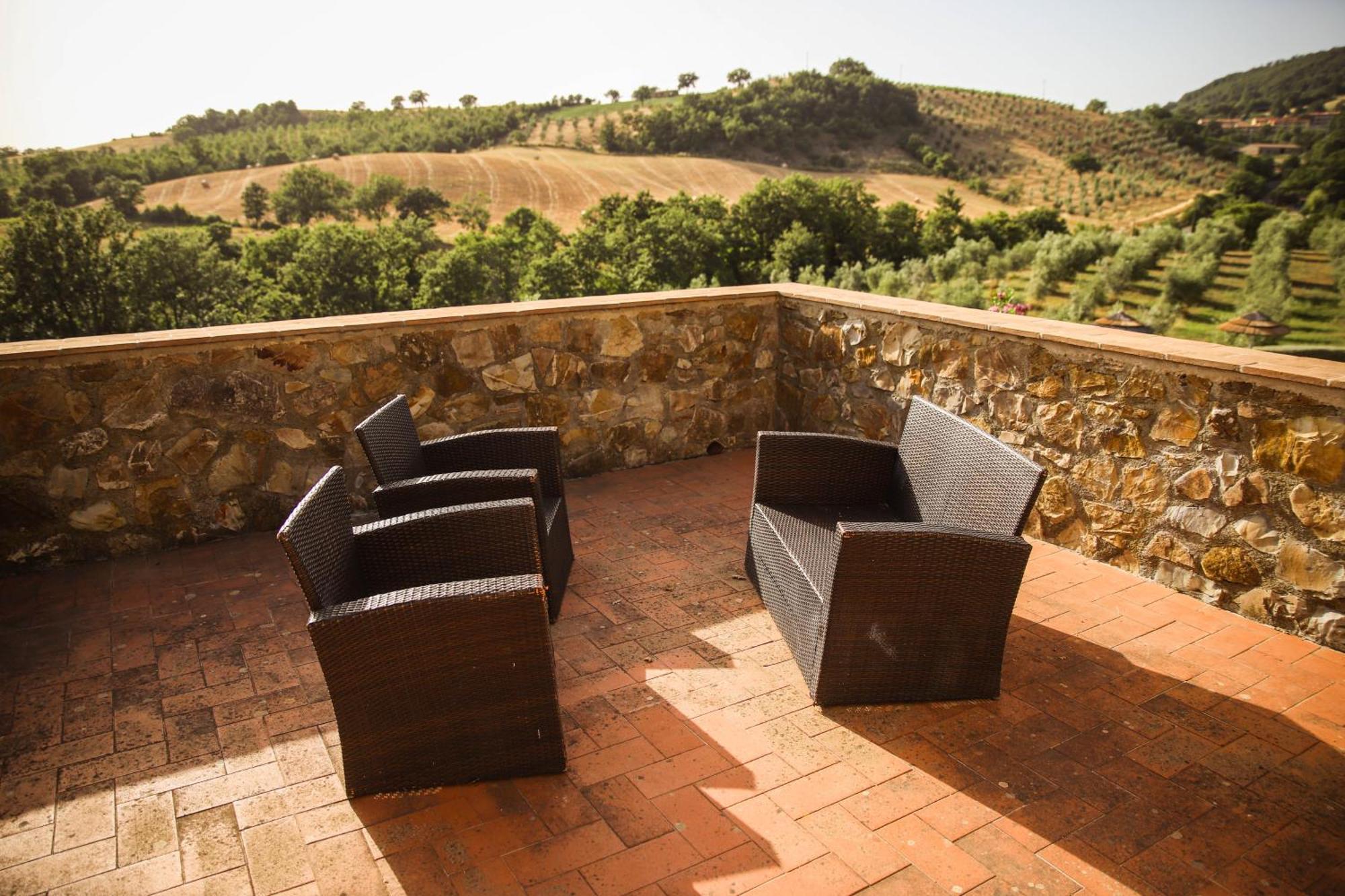 Country House Poggio Aione Casa de hóspedes Catabbio Exterior foto