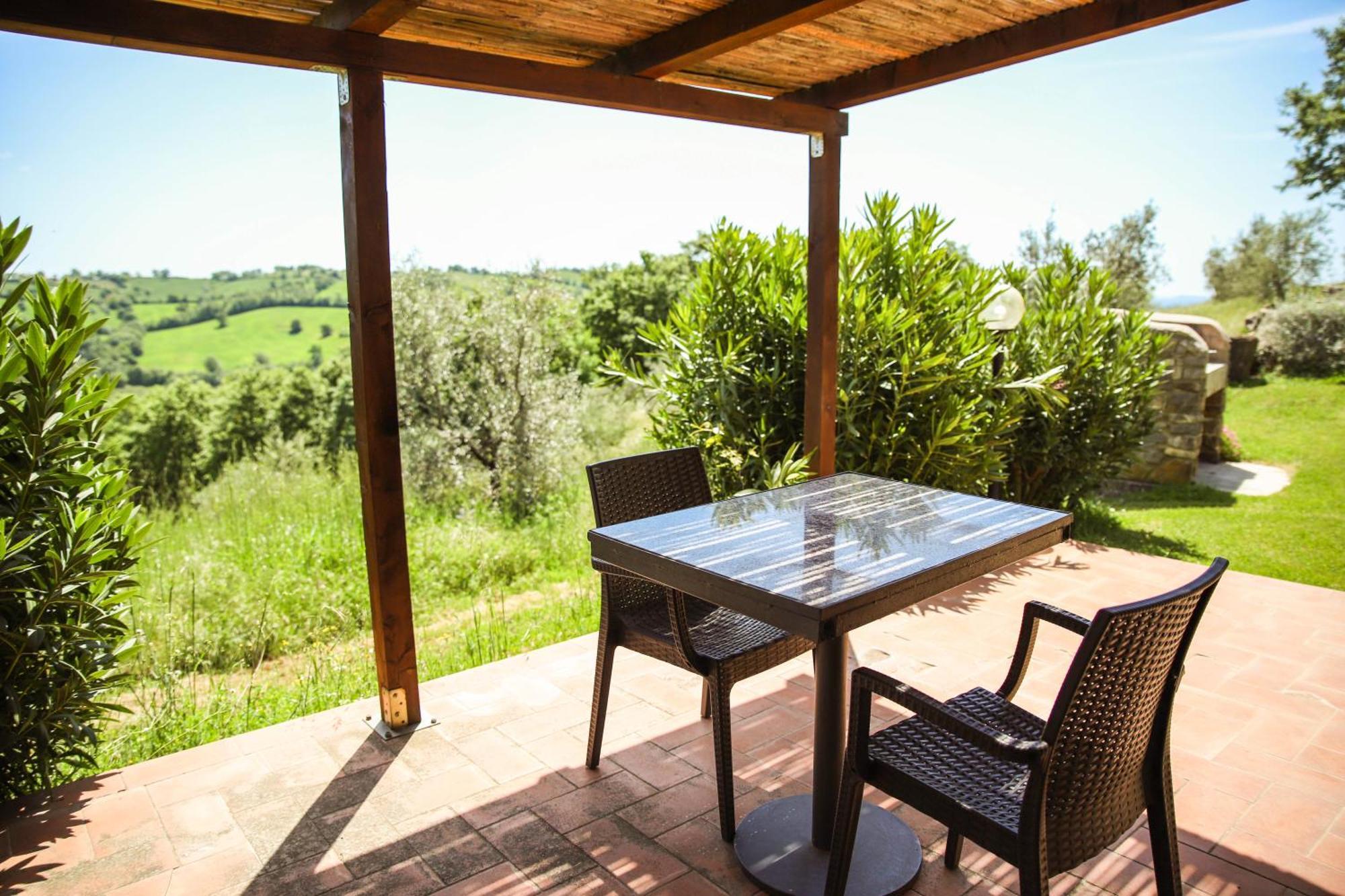 Country House Poggio Aione Casa de hóspedes Catabbio Exterior foto